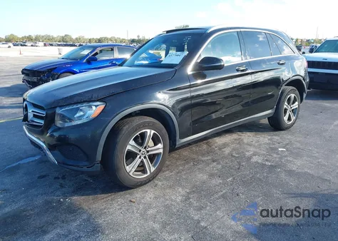 2019 Mercedes-Benz Glc 300 z USA, uszkodzony, nr VIN WDC0G4JB9KV167976
